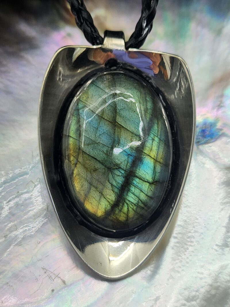 Pendentif Cuillère argenterie 90 et Labradorite -